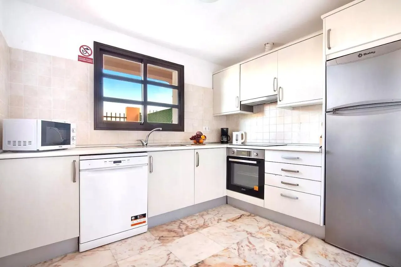 FTV HOLIDAYS HOMES - Villa Paraíso Corralejo 0*,