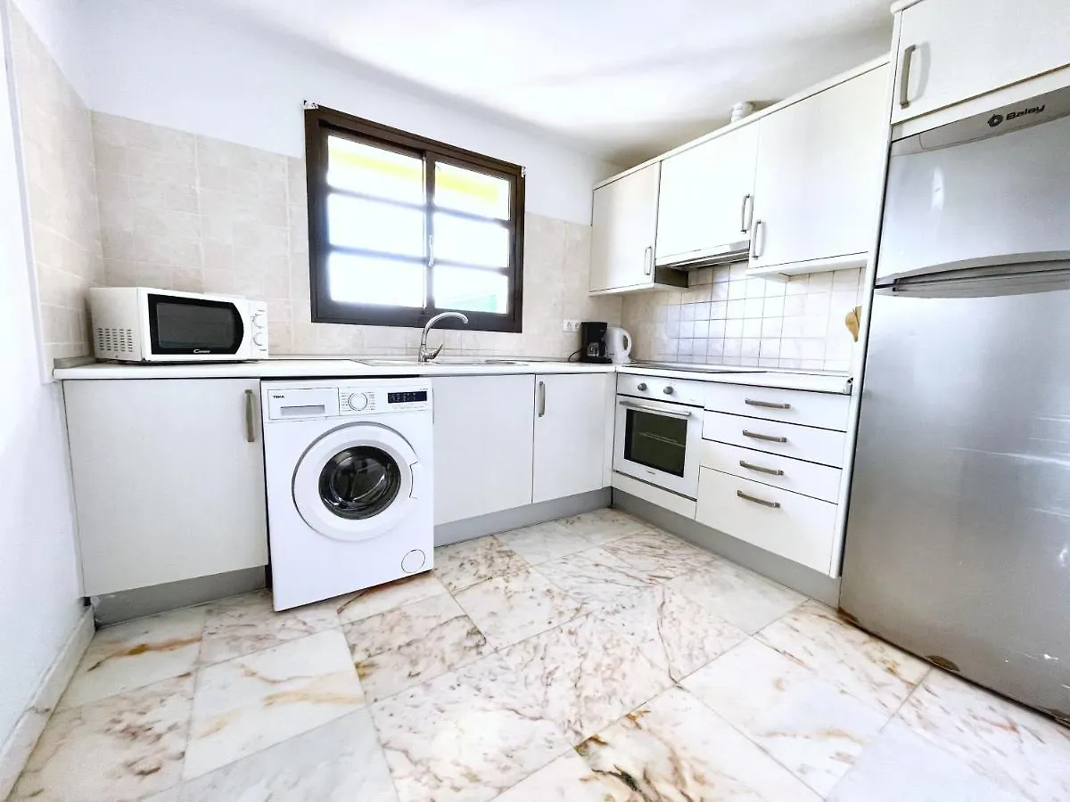Ftv Holidays Homes Corralejo 0*,